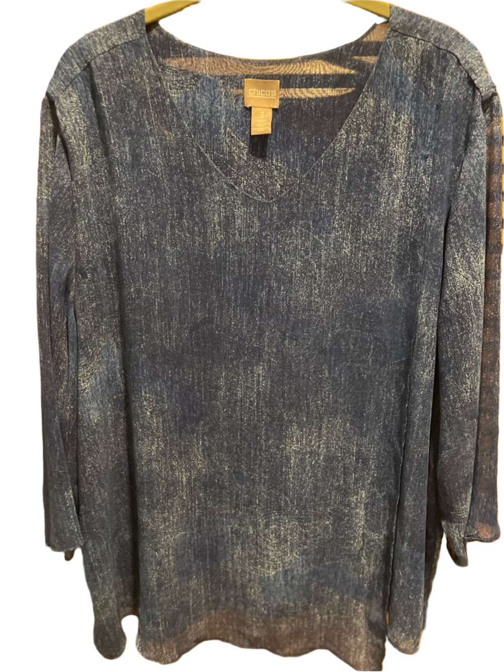 27. WOMENS CHICO’S 3/XL DETAIL TOP
